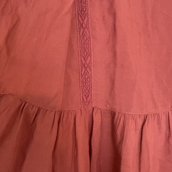 Sleeveless Flowy summer top - Picture 3 of 3